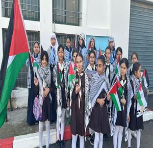 إحياء يوم التضامن مع الشعب الفلسطيني في مدرسة طولكرم الثانوية الصناعية